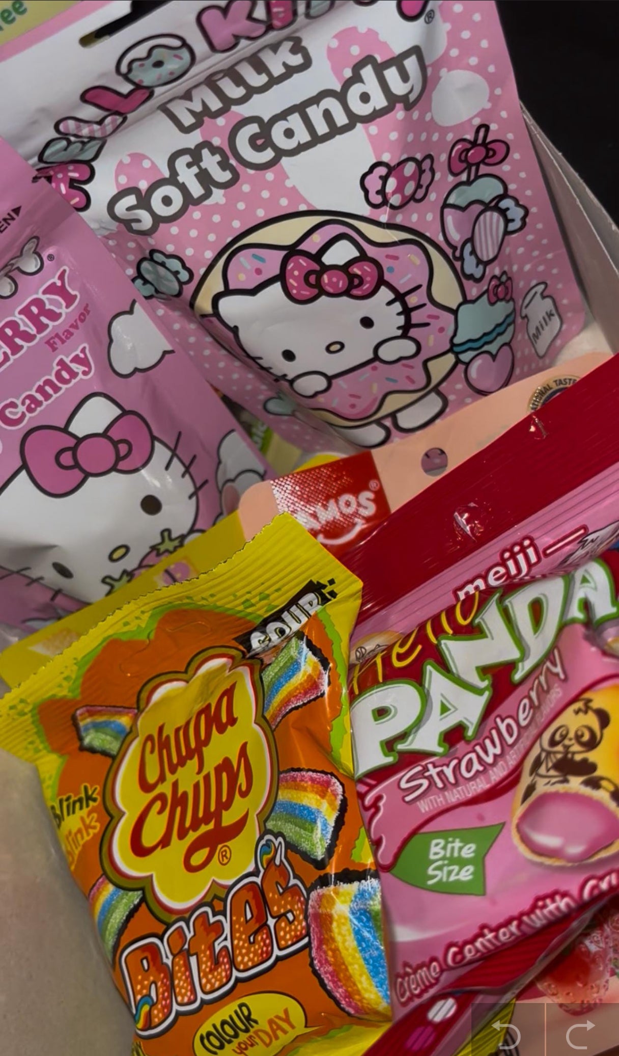 Random 7pcs Japanese Snack Box - Authentic Candy & Treats from Japan | Kawaii Snack Gift